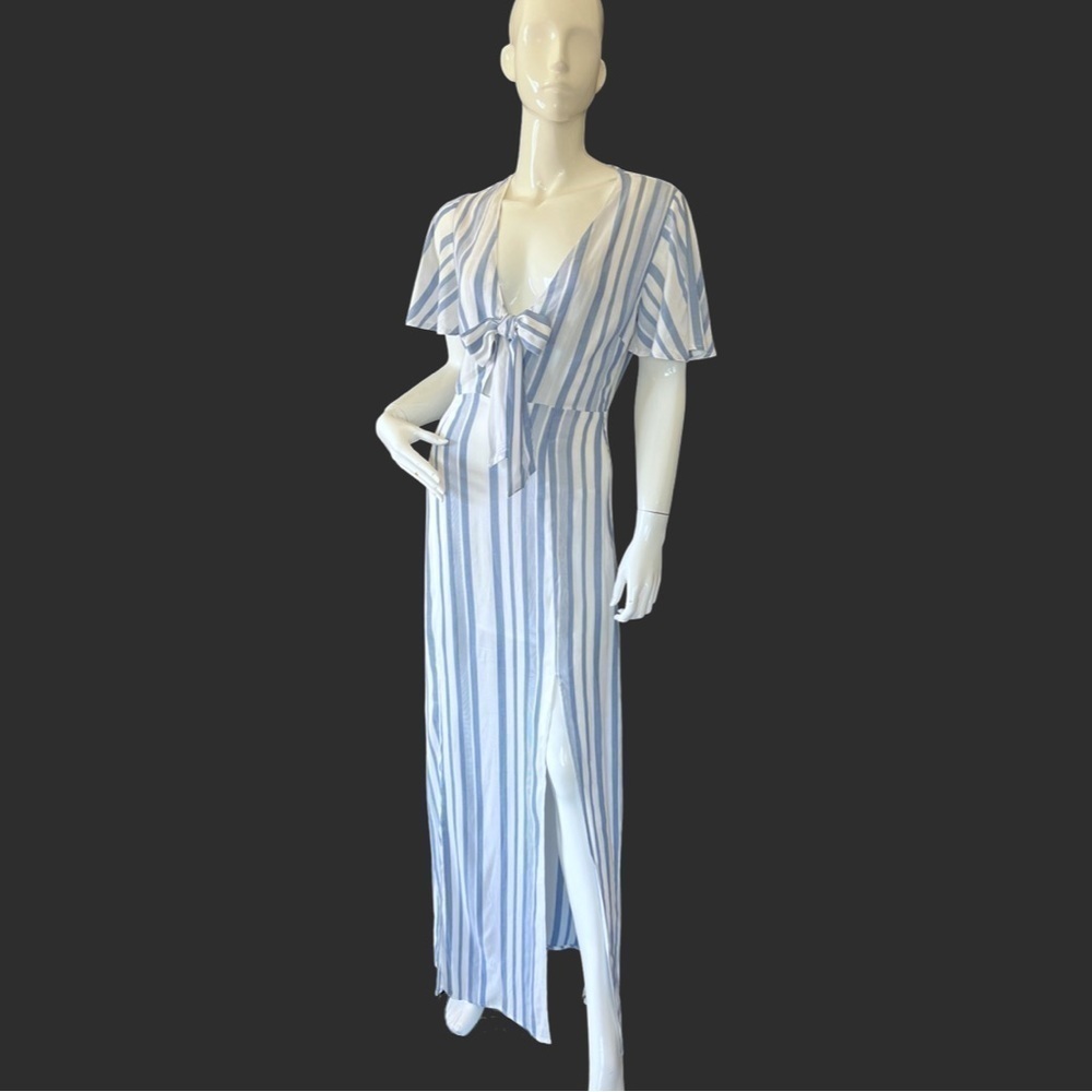 Lost + Wander Marina Tie front Maxi dress with slits white and light blue - Picture 6 of 13